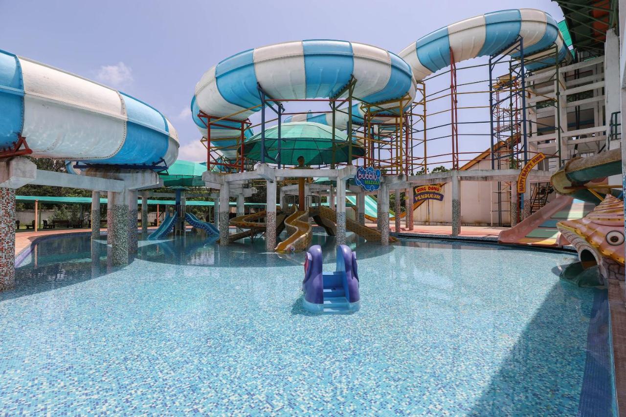 Capital O 49279 Chhab Chhaba Chhab Water Fun Park & Resort Damka Екстериор снимка