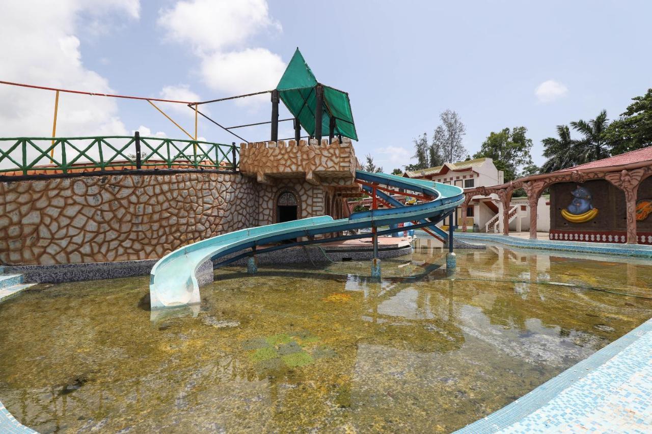 Capital O 49279 Chhab Chhaba Chhab Water Fun Park & Resort Damka Екстериор снимка